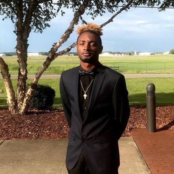 Meet your Posher, Jabri - Picture 1 of 1